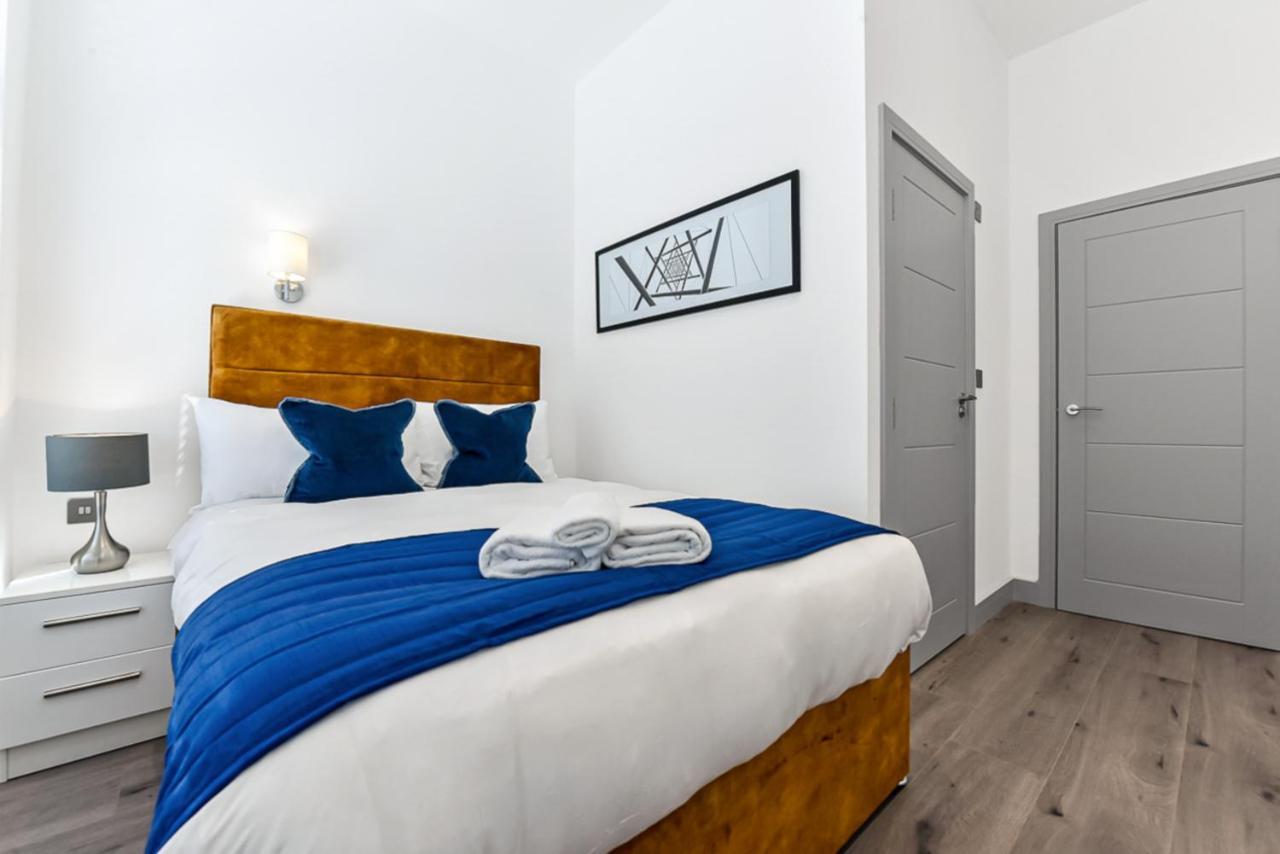 Lovely 2 Bedroom Apartment In Greater Londres Extérieur photo